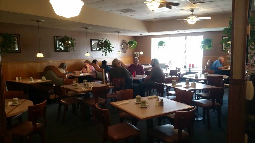 Kelleys Family Restaurant | restaurant | 5420 US-14, Harvard, IL 60033, USA | 8159437558 OR +1 815-943-7558