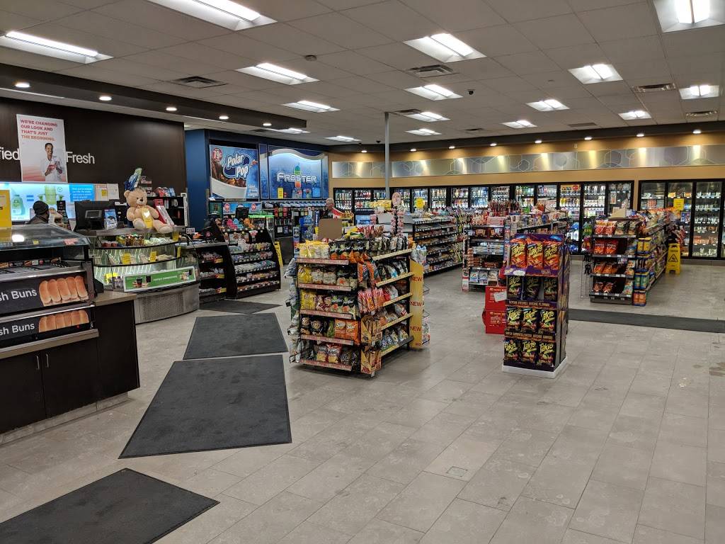 Circle K | meal takeaway | 9061 County Rd 17, Rockland, ON K4K 0B4, Canada | 6134469143 OR +1 613-446-9143