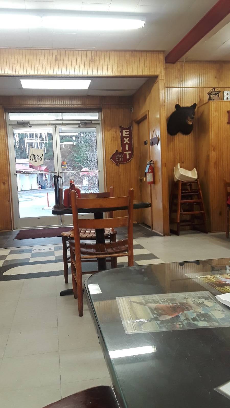 Black Bear Cafe | restaurant | 162 Pisgah Dr, Canton, NC 28716, USA | 8286481003 OR +1 828-648-1003