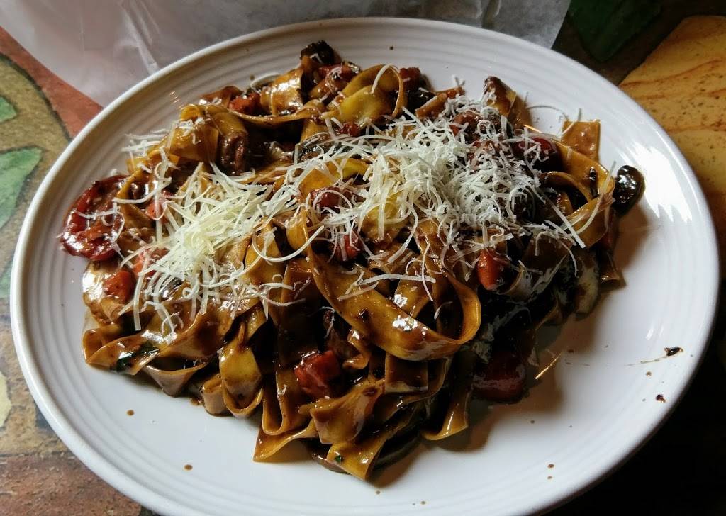 Carrabbas Italian Grill | restaurant | 955 Riverdale St, West Springfield, MA 01089, USA | 4137333960 OR +1 413-733-3960