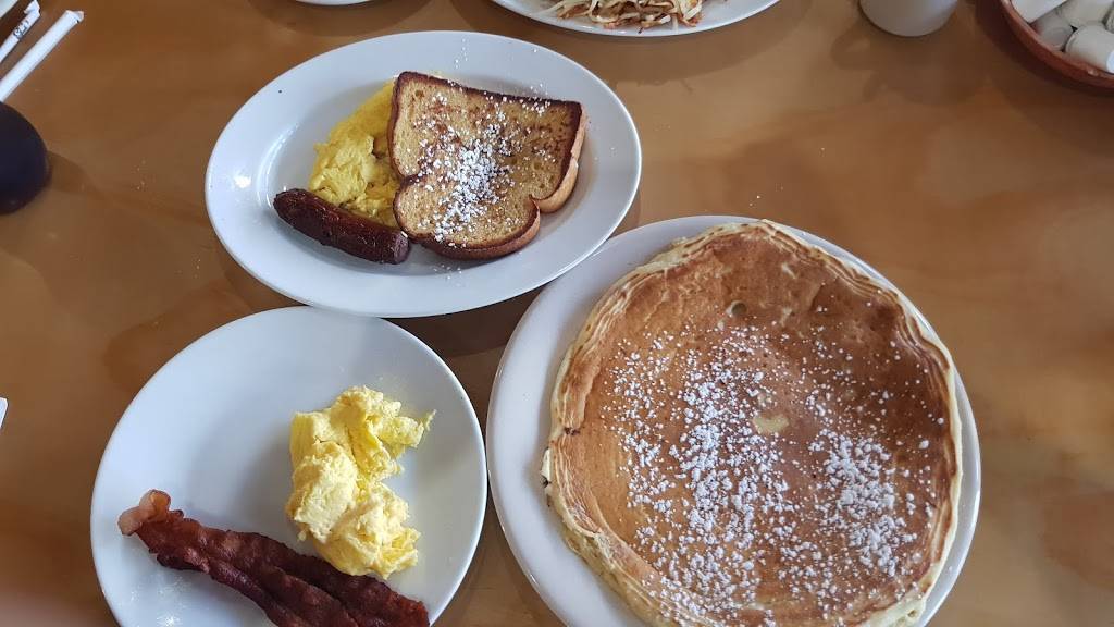 Recipe Box Family Diner | restaurant | 147 E Bloomingdale Ave, Brandon, FL 33511, USA | 8136552686 OR +1 813-655-2686