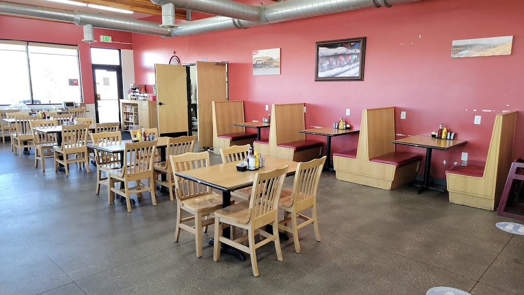 Stinker I-80 Travel Plaza & Restaurant | restaurant | I-80 & Exit 221, Sinclair, WY 82334, USA | 3073244407 OR +1 307-324-4407