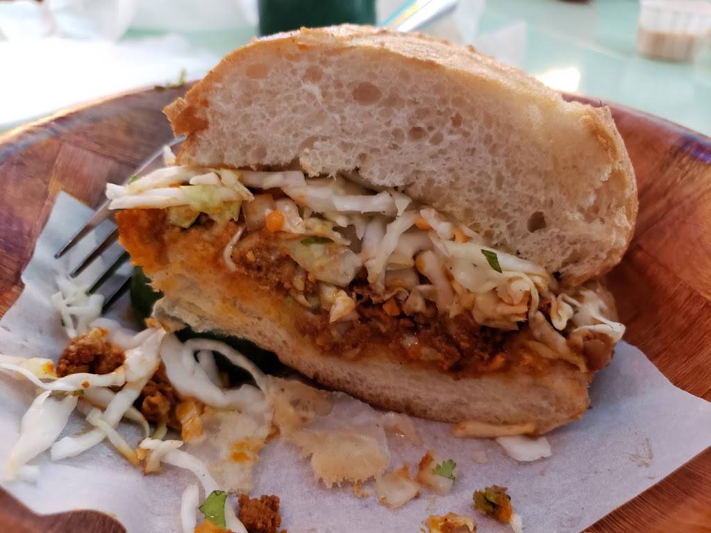 Salsa Limón | restaurant | 1465 W Magnolia Ave, Fort Worth, TX 76104, USA | 6822504842 OR +1 682-250-4842