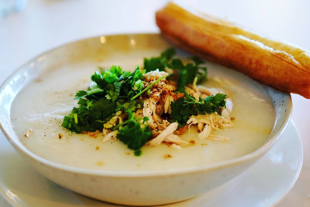 This Mamas House LV | restaurant | 1020 E Fremont St #120, Las Vegas, NV 89101, USA | 6264755415 OR +1 626-475-5415