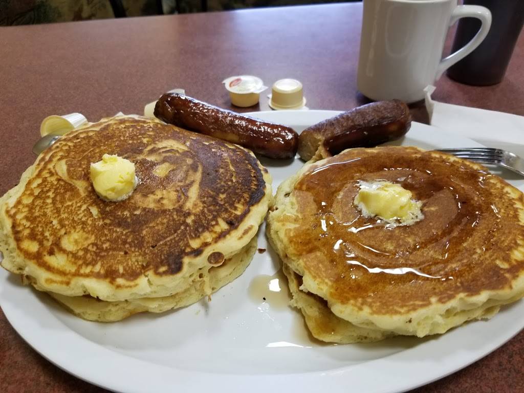 Flapjacks | restaurant | 25 McFarlane Ave, Chatham, ON N7L 3K7, Canada | 5193529482 OR +1 519-352-9482