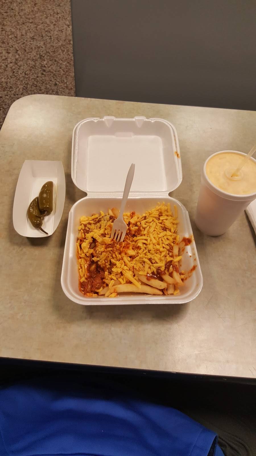 Bills Drive In | restaurant | 1664 E Florence Ave, Los Angeles, CA 90001, USA | 3235879732 OR +1 323-587-9732