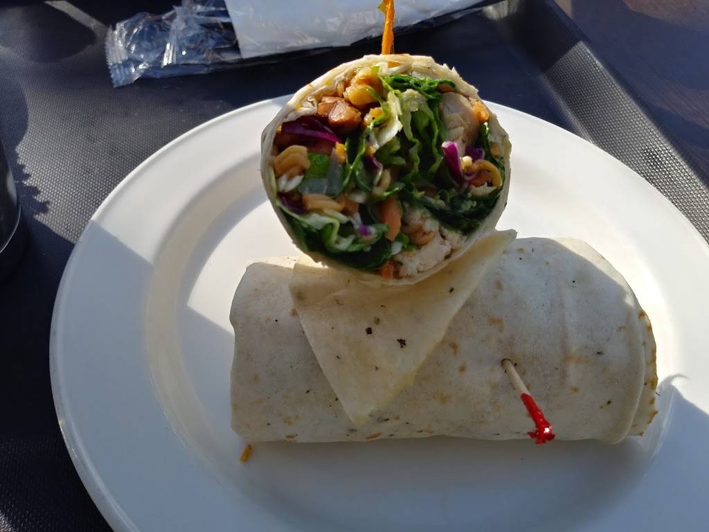 The Loop Pizza Grill | restaurant | 4591 Lakeside Dr #101, Jacksonville, FL 32210, USA | 9043847301 OR +1 904-384-7301