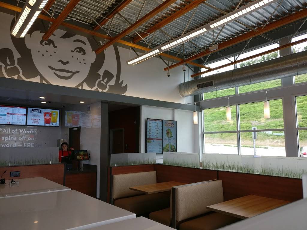 Wendys | restaurant | 101 Sesame Dr, Morgantown, WV 26501, USA | 3045995895 OR +1 304-599-5895