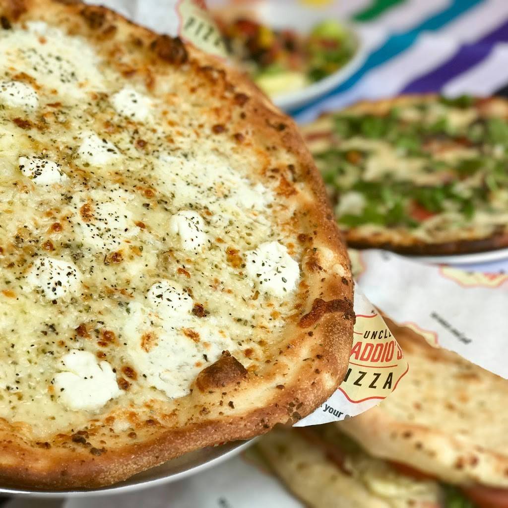 Uncle Maddios Pizza | restaurant | 101 S Tryon St #8, Charlotte, NC 28280, USA | 7047339800 OR +1 704-733-9800