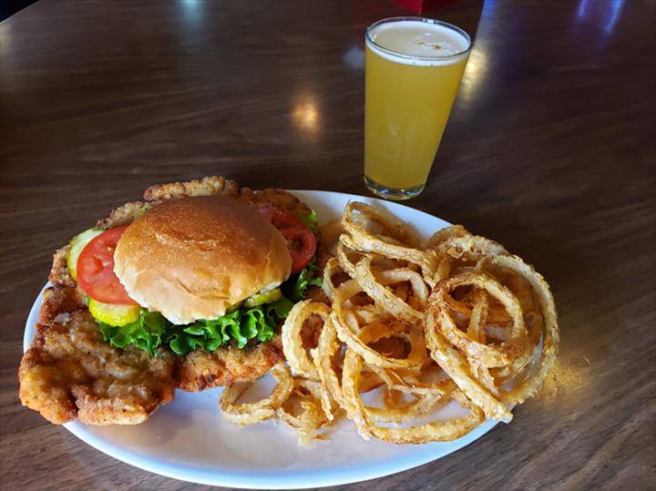 St. Olaf Tavern | restaurant | 106 S Main St, St Olaf, IA 52072, USA | 5637837723 OR +1 563-783-7723