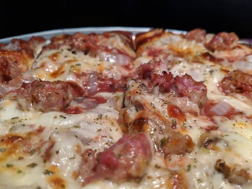 Ginos North | restaurant | 1111 W Granville Ave, Chicago, IL 60660, USA | 7734651616 OR +1 773-465-1616