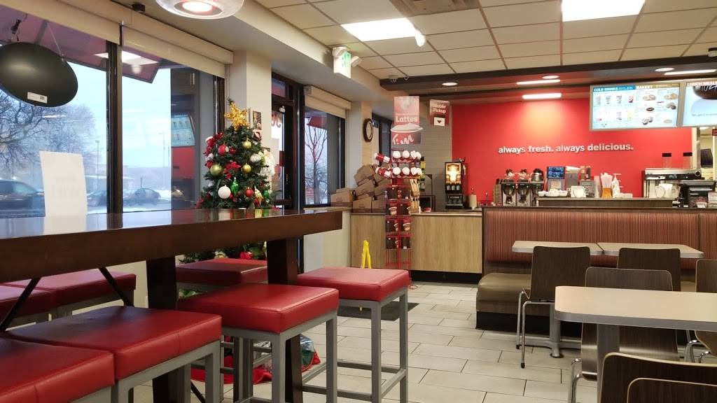 Tim Hortons | restaurant | 38200 W 10 Mile Rd, Farmington Hills, MI 48335, USA | 2484774969 OR +1 248-477-4969