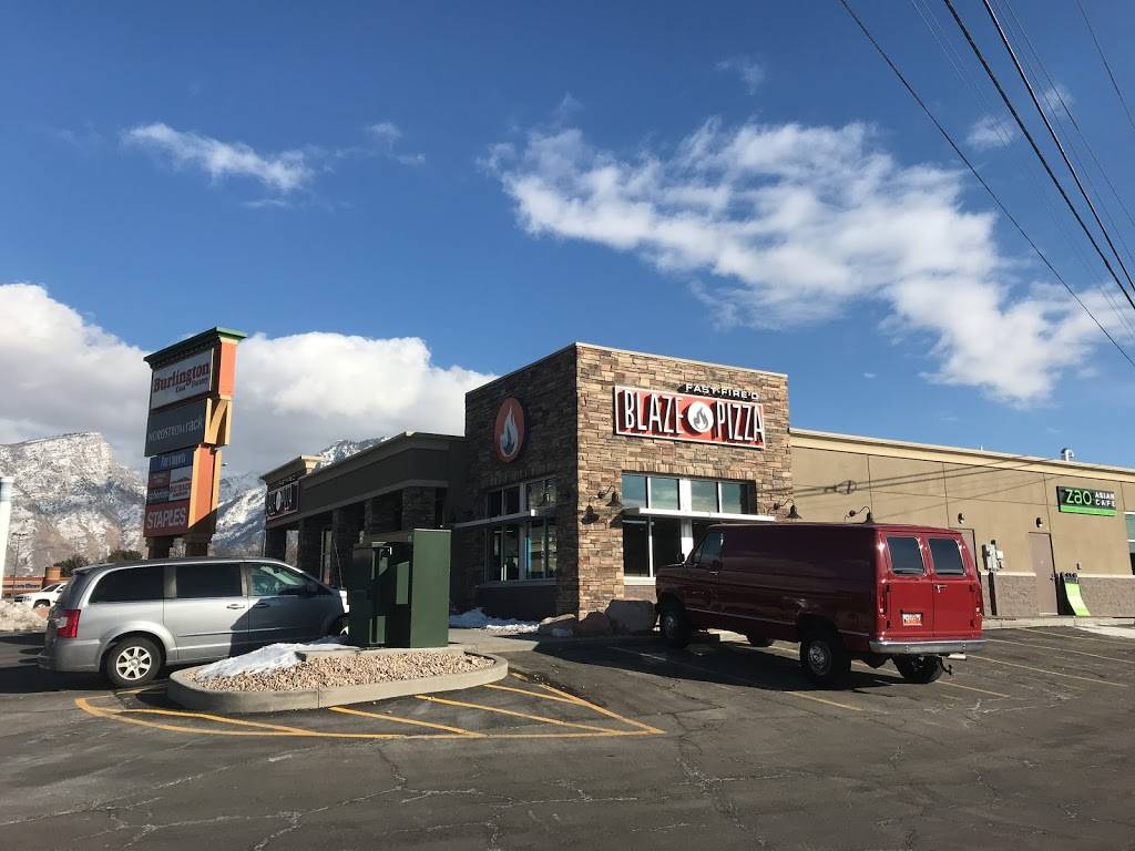 Blaze Pizza | restaurant | 1350 State St, Orem, UT 84097, USA | 8015289501 OR +1 801-528-9501