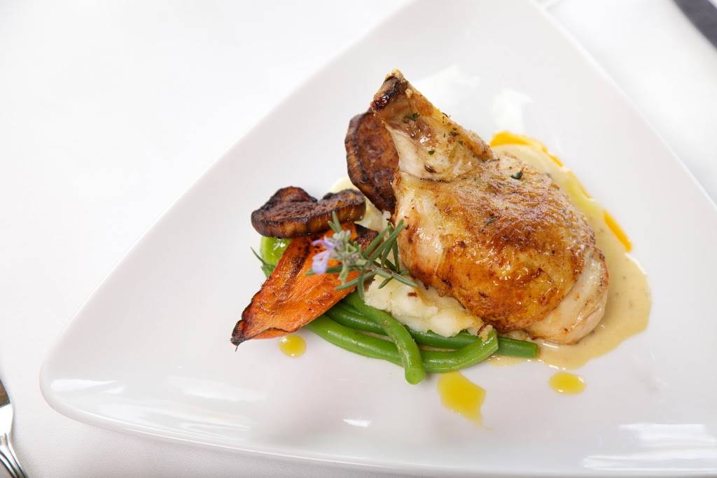 Alexanders | restaurant | 105 S Jefferson St, Roanoke, VA 24011, USA | 5409826983 OR +1 540-982-6983