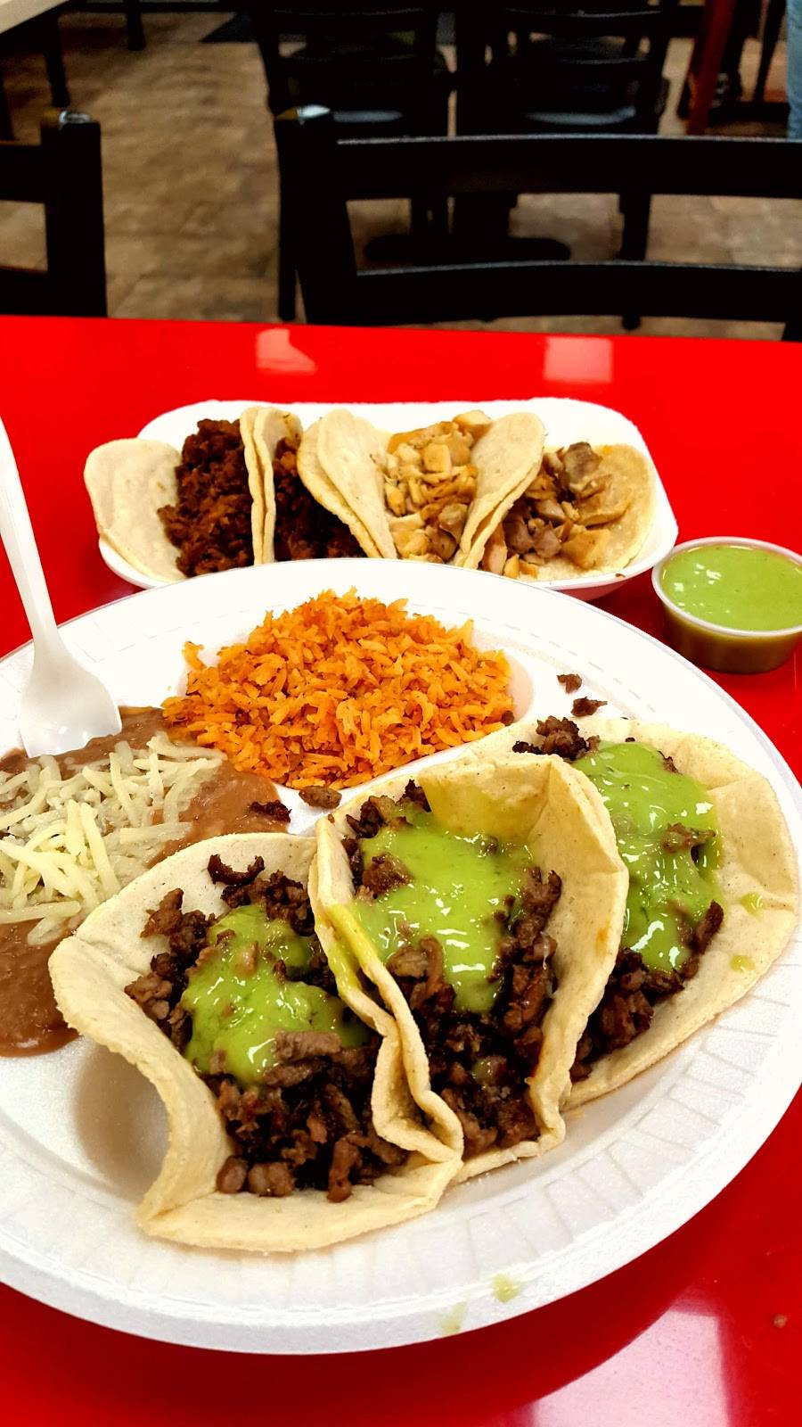 Daniels Tacos | restaurant | 6201 Whittier Blvd, East Los Angeles, CA 90022, USA | 3232133911 OR +1 323-213-3911