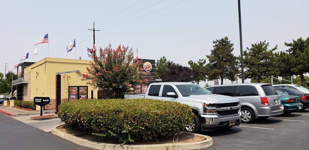Burger King | restaurant | 2505 Main St, Oakley, CA 94561, USA | 9256798789 OR +1 925-679-8789