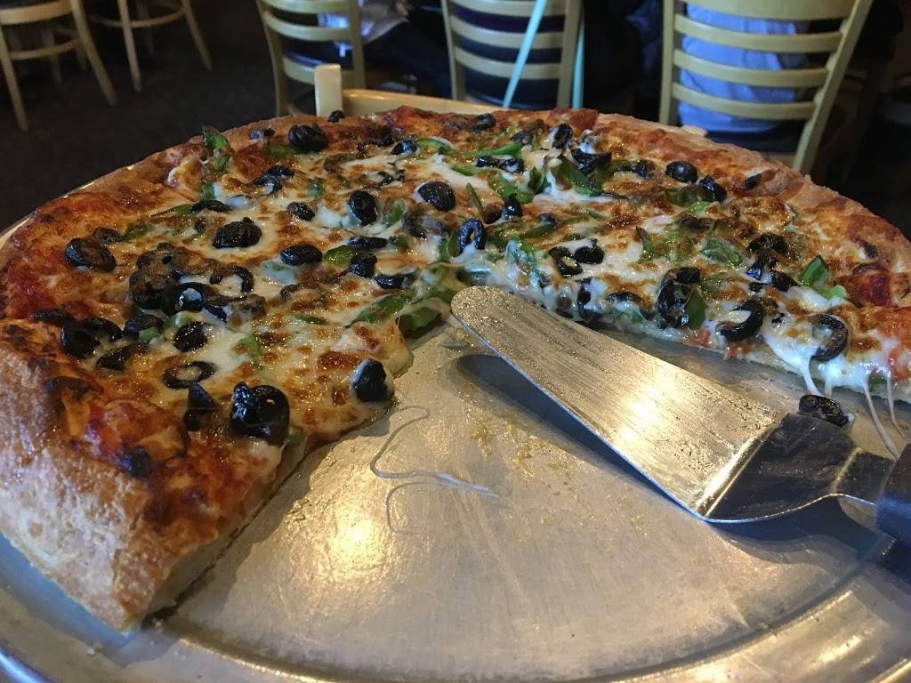 Brier Pizza Kitchen | restaurant | 23631 Brier Rd, Brier, WA 98036, USA | 4254240760 OR +1 425-424-0760