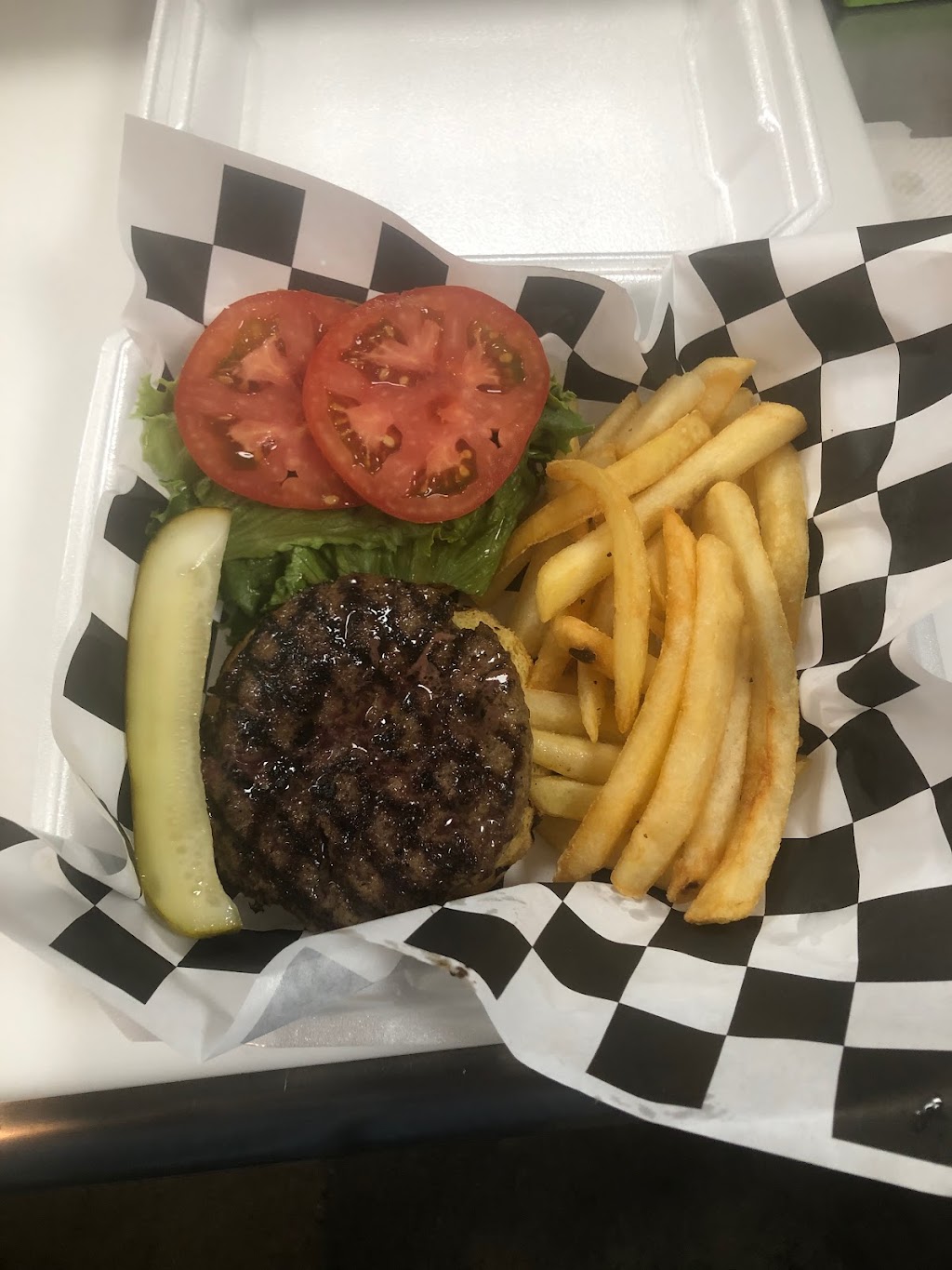 Wrigleys Italian beef | restaurant | 500 W Summit Ave, Charlotte, NC 28203, USA | 9802421600 OR +1 980-242-1600