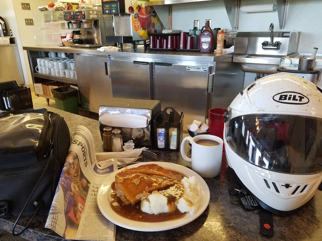 Cindys Kitchen | restaurant | 600 Commerce Dr E, Belle Plaine, MN 56011, USA | 9528733355 OR +1 952-873-3355