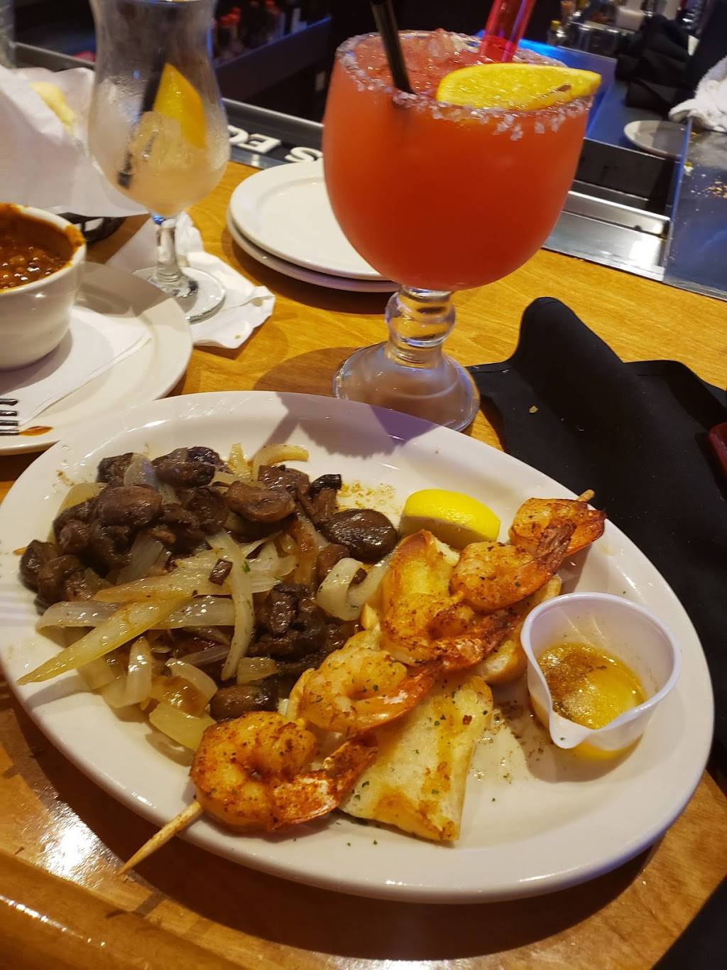 Texas Roadhouse | restaurant | 1420 N Peachtree Rd, Mesquite, TX 75149, USA | 9722894473 OR +1 972-289-4473