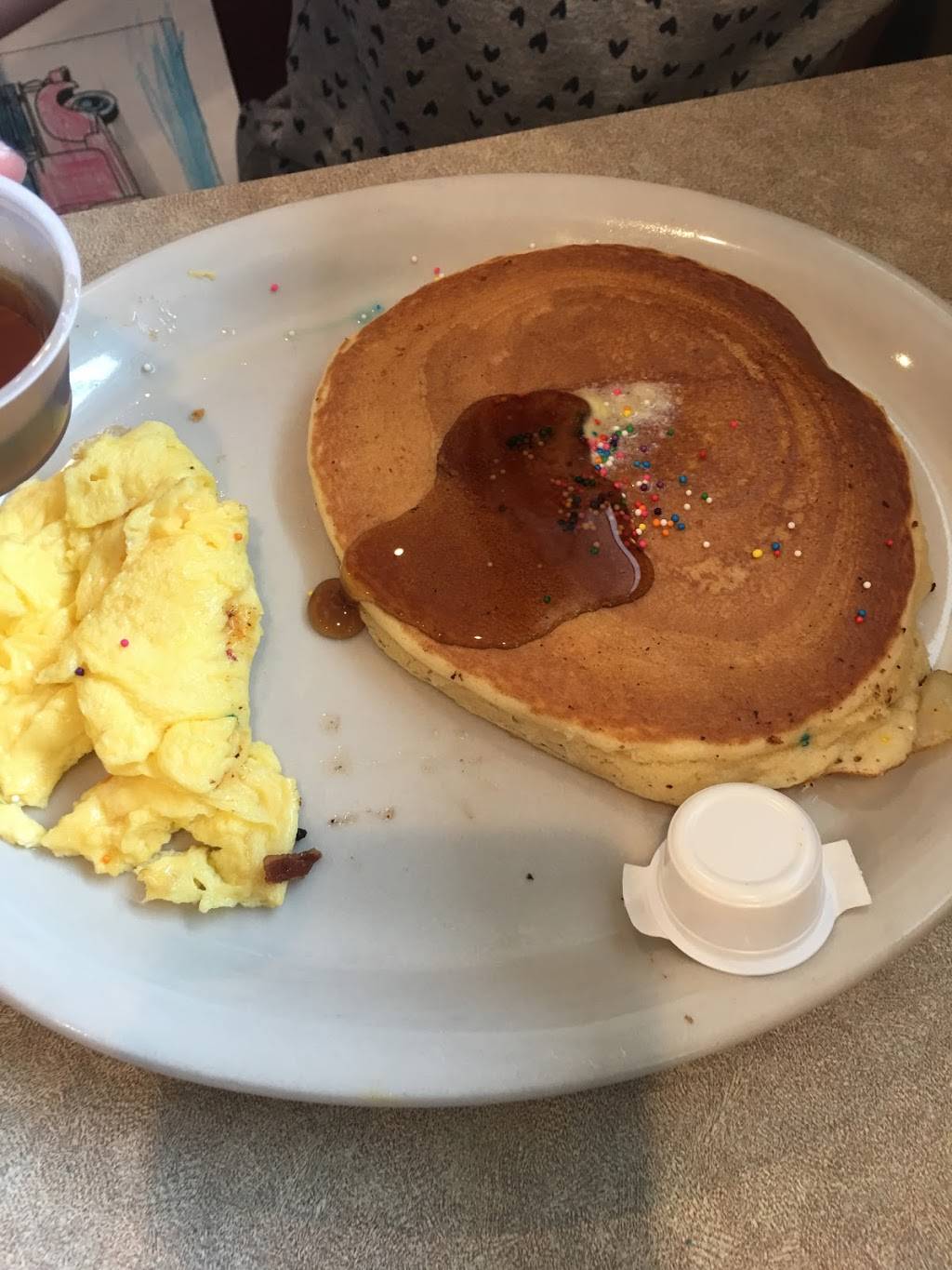 Red truck cafe | restaurant | 920 W Parker Rd, Plano, TX 75075, USA | 9729965177 OR +1 972-996-5177