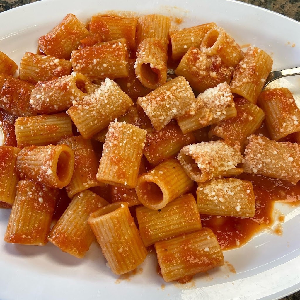 Pizzeria Di Maria | meal delivery | 596 Kuhn Rd, Carol Stream, IL 60188, USA | 6308683373 OR +1 630-868-3373