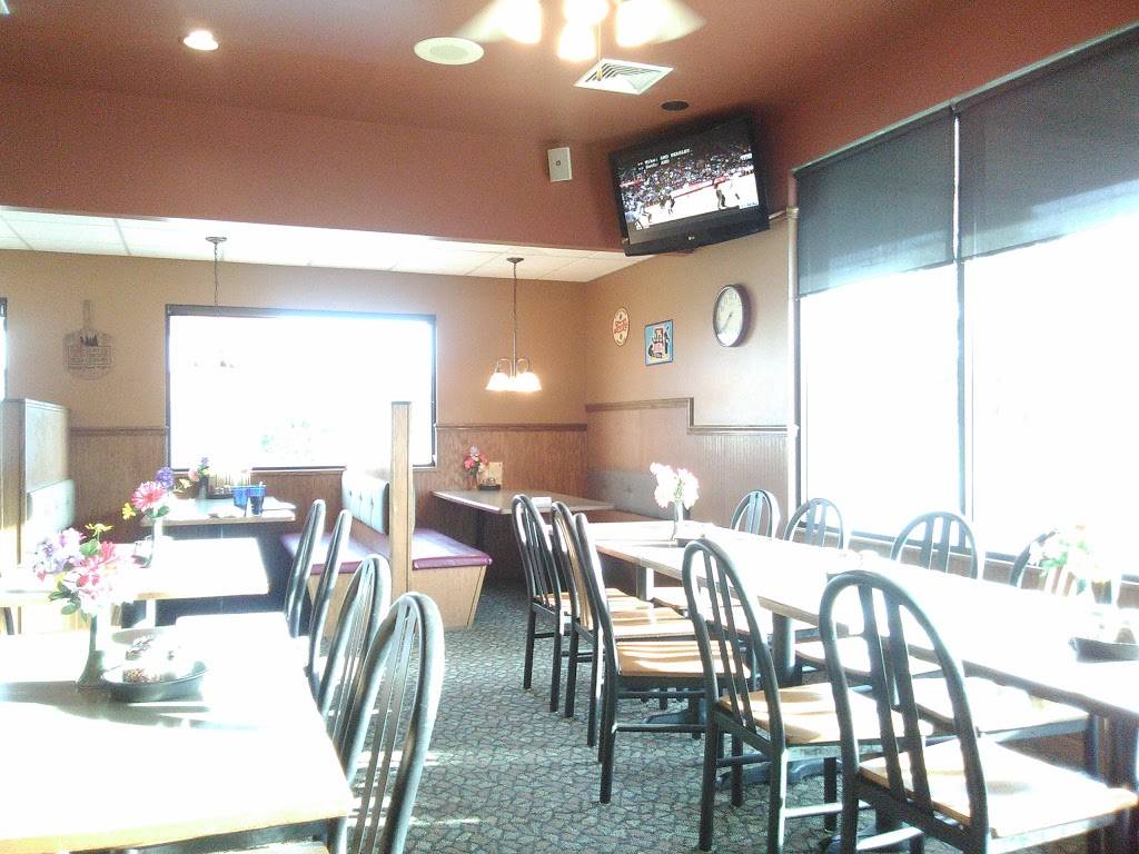 East of Chicago | restaurant | 1100 Dehner Dr, Ossian, IN 46777, USA | 2606226699 OR +1 260-622-6699