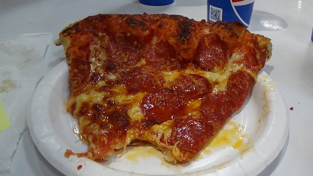 Costco Food Court | meal takeaway | 45460 Market St, Shelby Charter Twp, MI 48315, USA | 5865802000 OR +1 586-580-2000