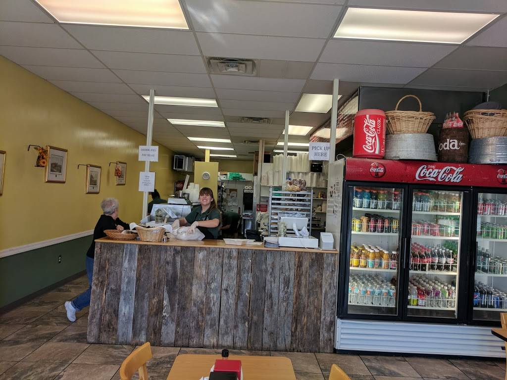 Noochs Deli and Catering Services | restaurant | 5999 Dundee Rd #450, Winter Haven, FL 33884, USA | 8632686003 OR +1 863-268-6003