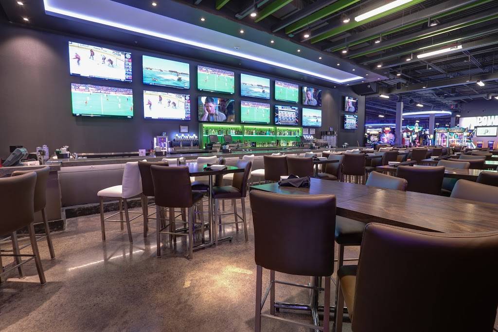 Dave & Busters | restaurant | 15 Miracle Mile Dr, Rochester, NY 14623, USA | 5854174300 OR +1 585-417-4300