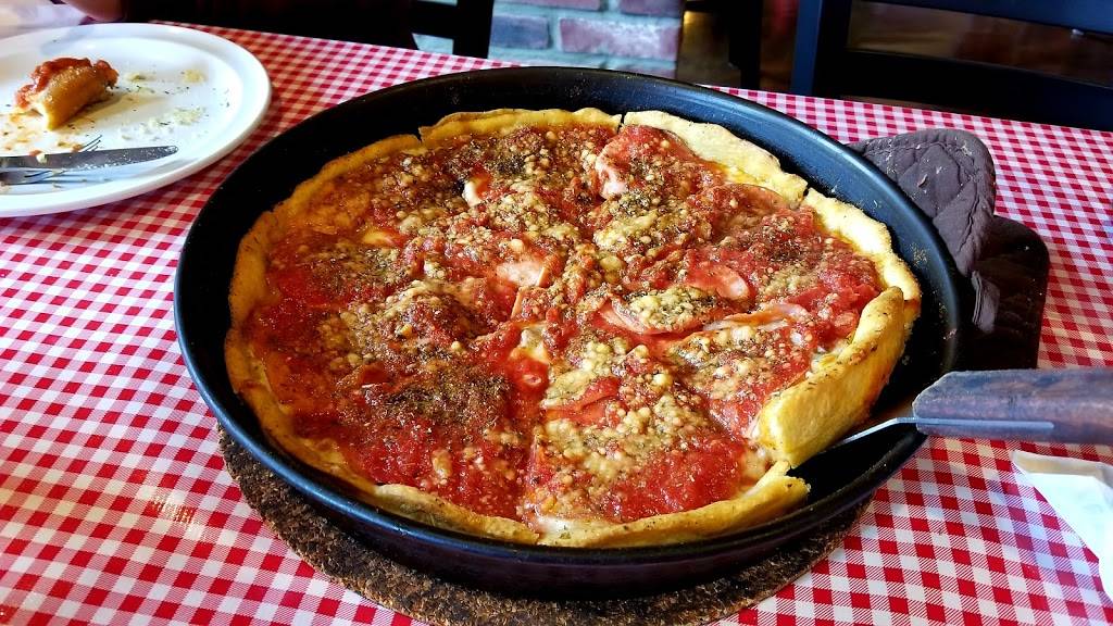 Mr Gs Chicago Pizza & Pub | meal takeaway | 202 1/2 N Commercial St, Branson, MO 65616, USA | 4173358156 OR +1 417-335-8156