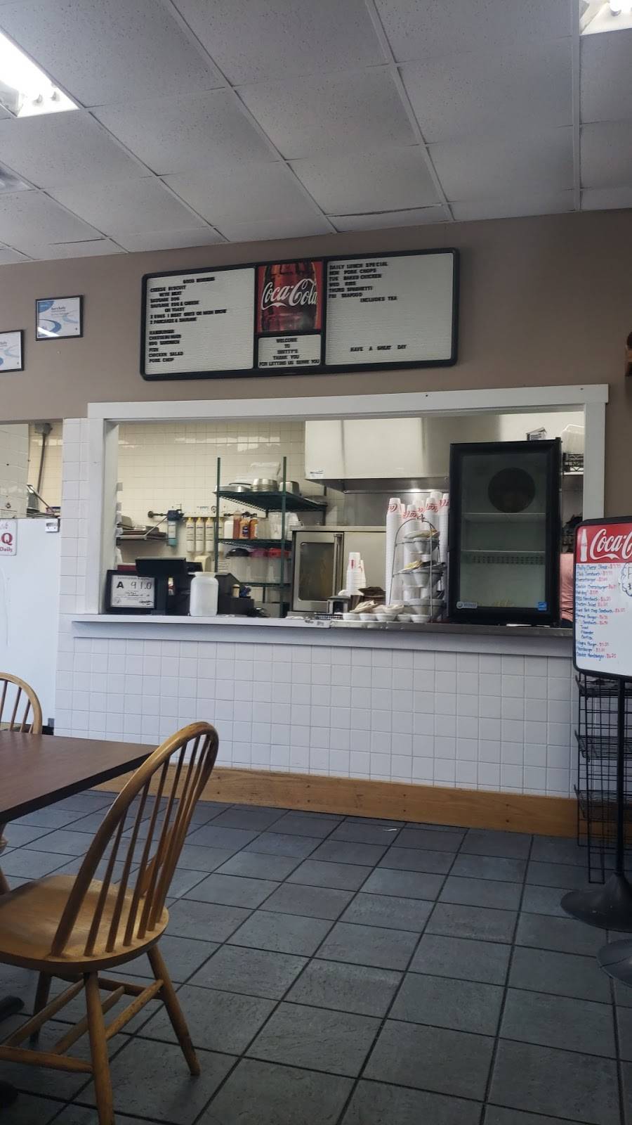 Smittys | restaurant | 4763 NC-11 S, Bethel, NC 27812, USA | 2522152203 OR +1 252-215-2203