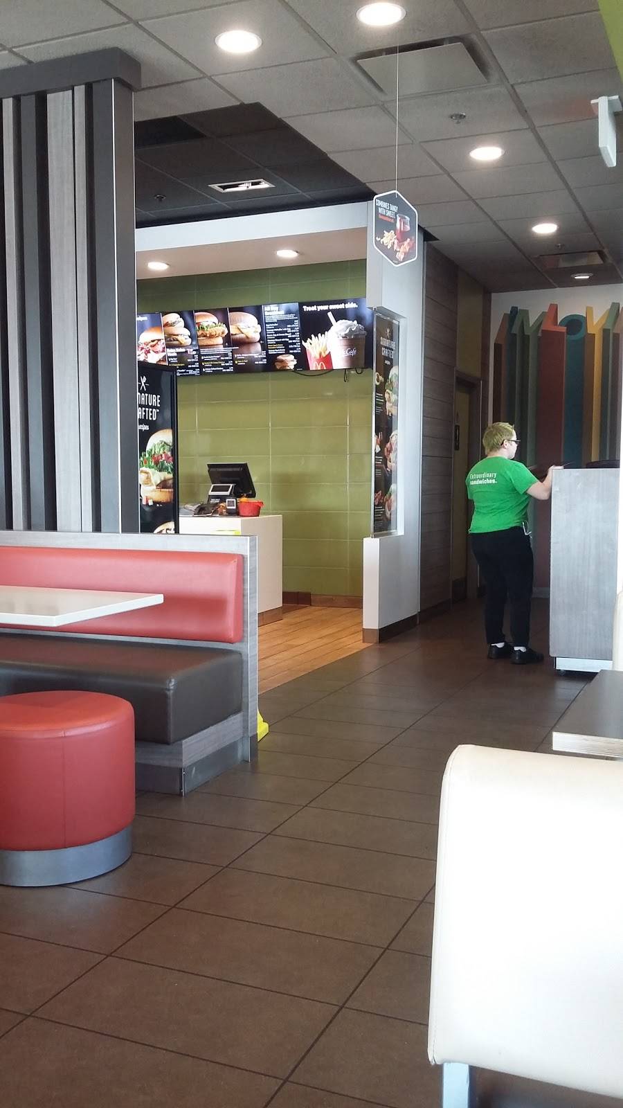 McDonalds | cafe | 2473 Jalynn St, Warsaw, IN 46582, USA | 5742677272 OR +1 574-267-7272