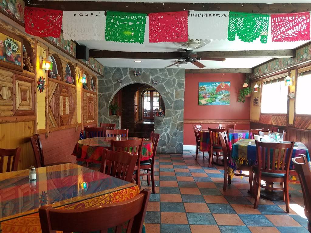 Casa Villa | restaurant | 395 Albany Ave, Kingston, NY 12401, USA | 8453317646 OR +1 845-331-7646