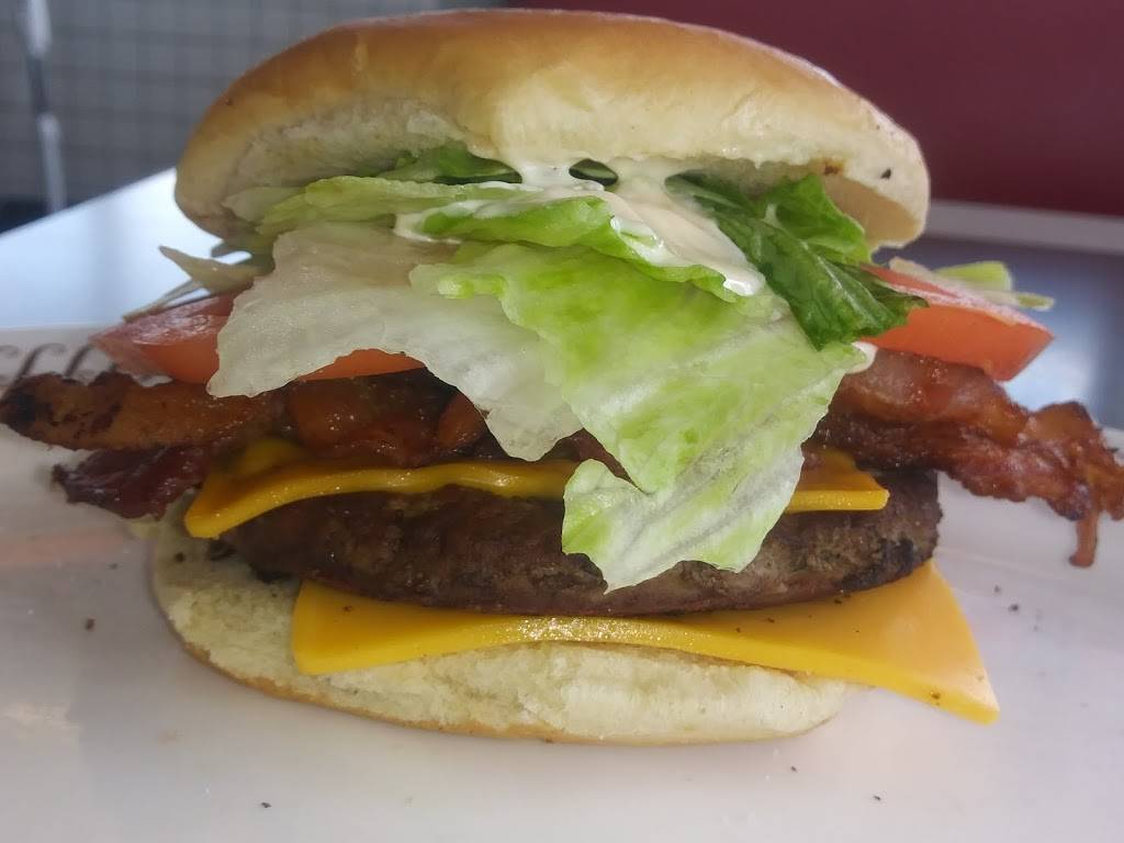 Waffle House | meal takeaway | 6105 White Horse Rd, Greenville, SC 29611, USA | 8642200559 OR +1 864-220-0559