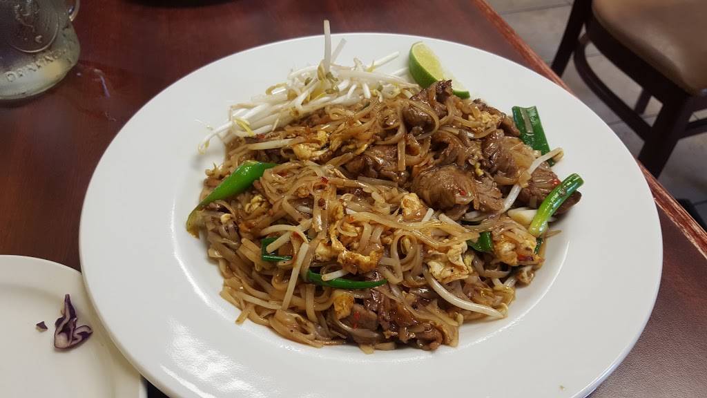 Na Ha Thais Kitchen | restaurant | 471 York Rd, Guelph, ON N1E 3J1, Canada | 5193621467 OR +1 519-362-1467