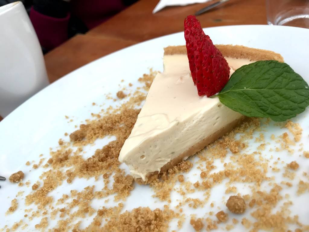 Vinoteca | restaurant | Av. Juárez 170, Pliego, 21400 Tecate, B.C., Mexico | 016655213715 OR +52 665 521 3715