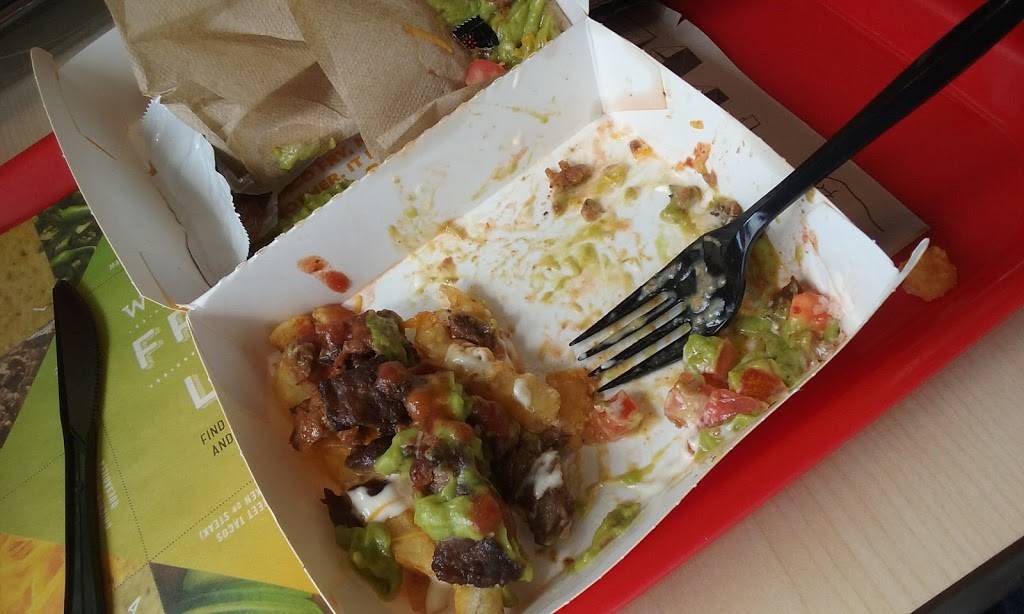 Del Taco | meal takeaway | 12207 Apple Valley Rd, Apple Valley, CA 92308, USA | 7609618629 OR +1 760-961-8629