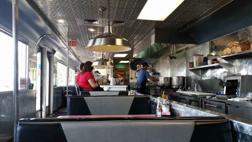 Pennys Diner | restaurant | 2101 Camino Del Llano, Belen, NM 87002, USA | 5058649516 OR +1 505-864-9516