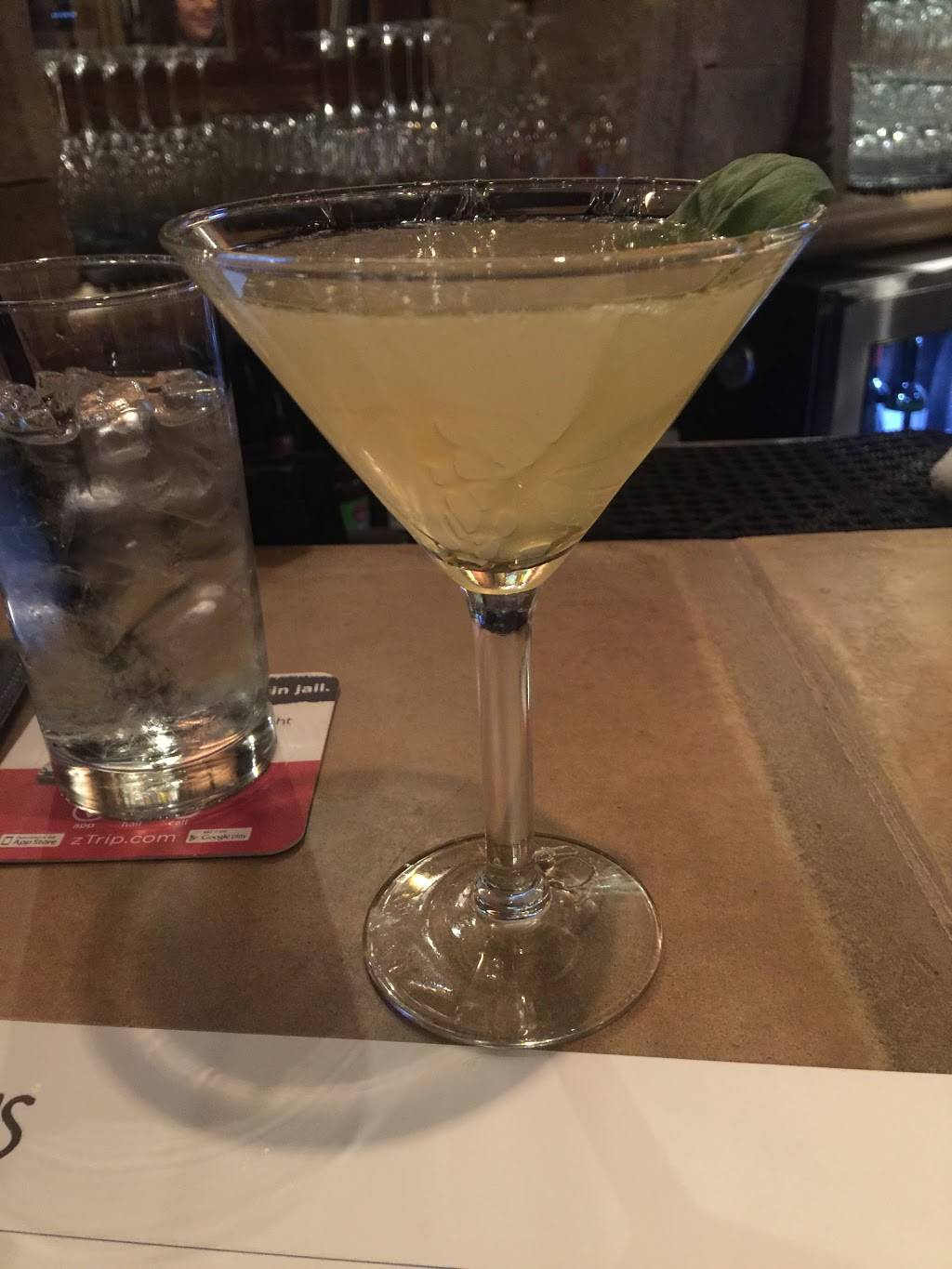 YaYas Euro Bistro in Overland Park | restaurant | 7021 W 135th St, Overland Park, KS 66223, USA | 9133451111 OR +1 913-345-1111