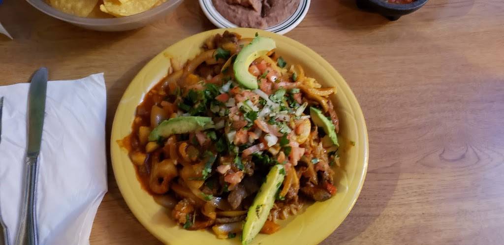 El Rancho Viejo | La Center | restaurant | 121 E 4th St, La Center, WA 98629, USA | 3602632323 OR +1 360-263-2323