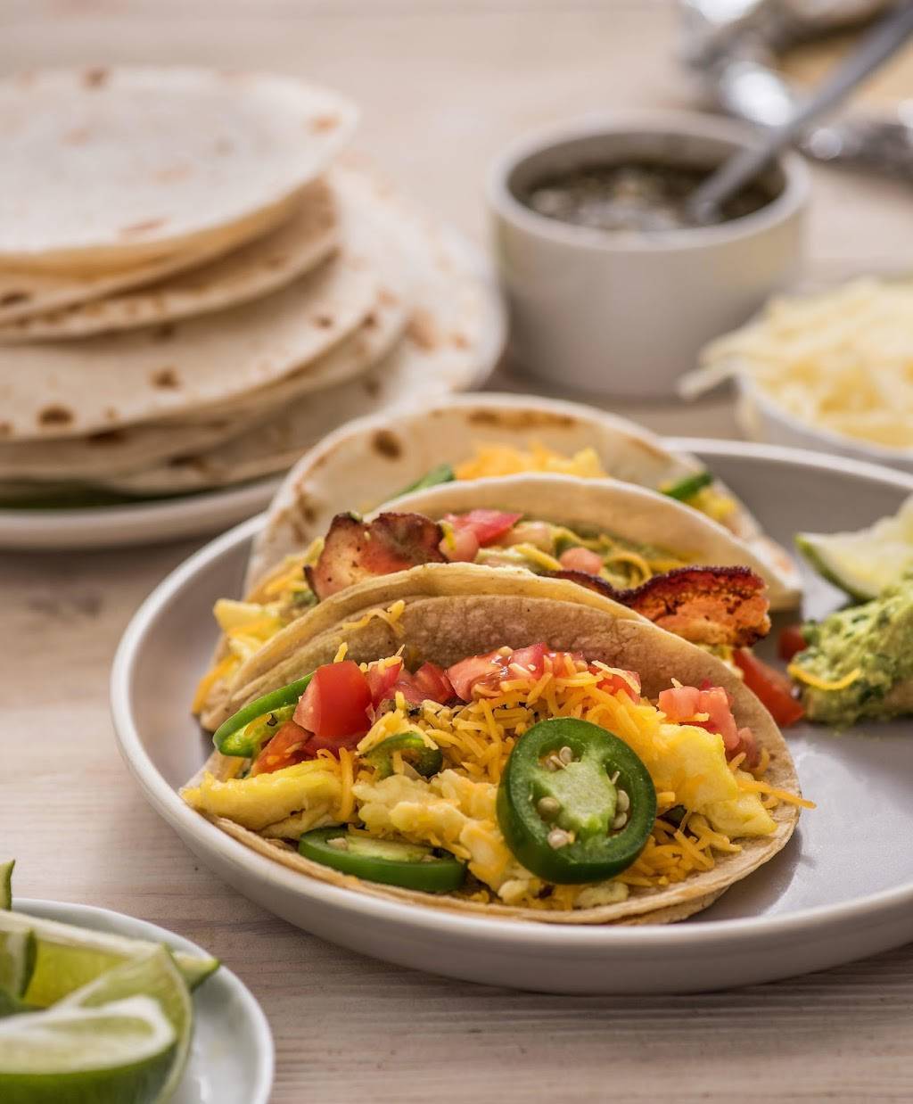 Burrito Beach | restaurant | Terminal 3, 5600 Mannheim Rd, Chicago, IL 60666, USA | 7734620190 OR +1 773-462-0190