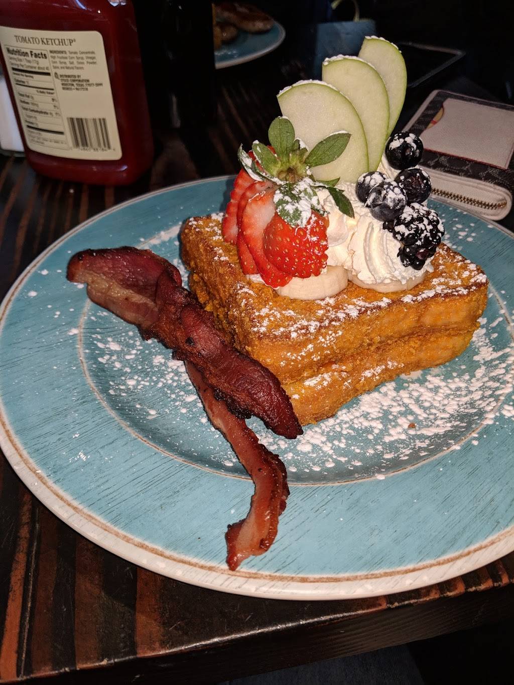 Blue Moon Cafe | restaurant | 1024 Light St, Baltimore, MD 21230, USA | 4437594907 OR +1 443-759-4907