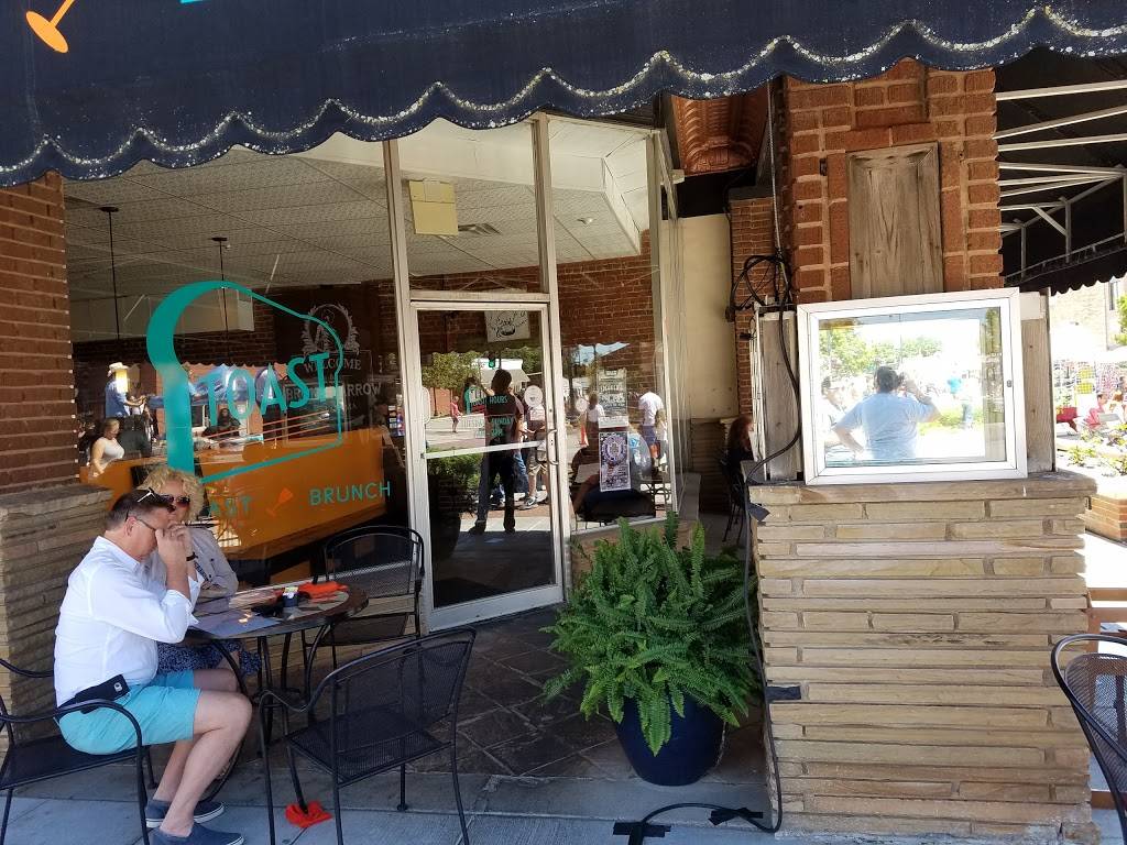 Toast | restaurant | 201 S Main St, Broken Arrow, OK 74012, USA | 9182866770 OR +1 918-286-6770