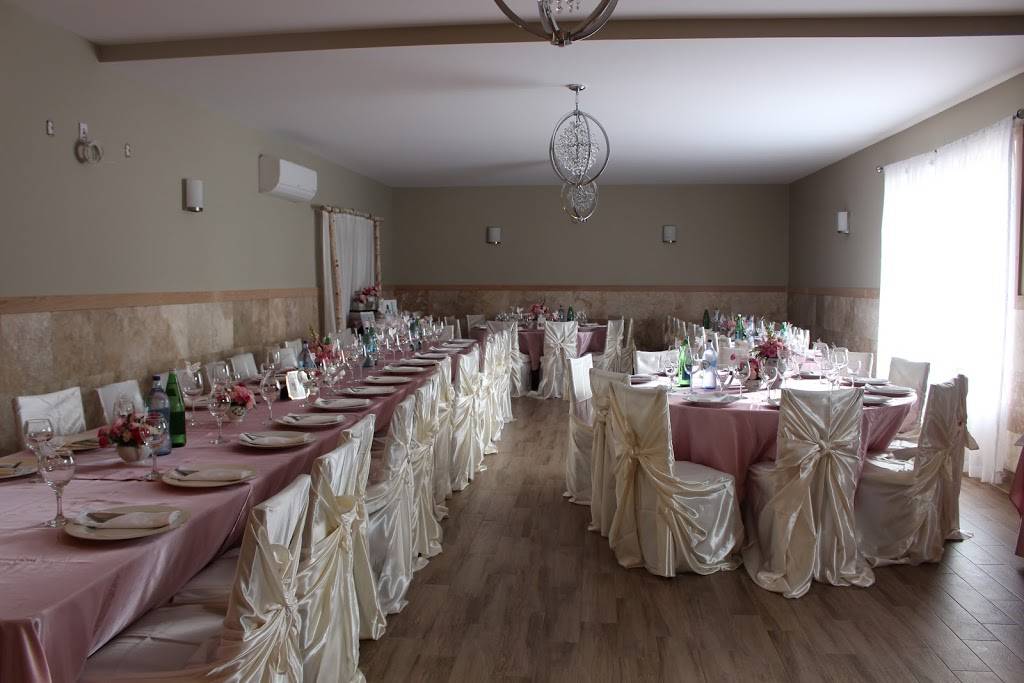 Churrasqueira Vila Verde | restaurant | 206 Weston Rd, Toronto, ON M6N 3P3, Canada | 4167632515 OR +1 416-763-2515