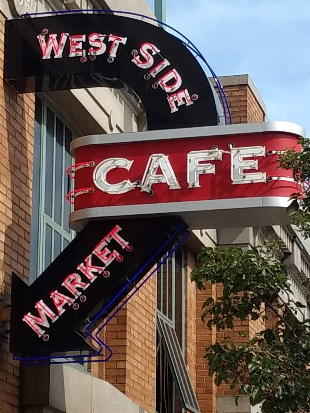 West Side Market Café | cafe | 1979 W 25th St, Cleveland, OH 44113, USA | 2165796800 OR +1 216-579-6800