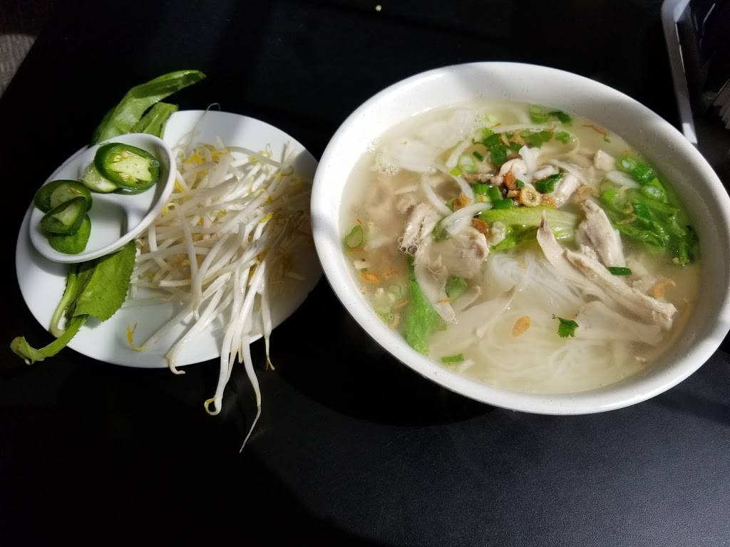 Pho Saigon | restaurant | 1275 Iranistan Ave, Bridgeport, CT 06605, USA | 2033348812 OR +1 203-334-8812