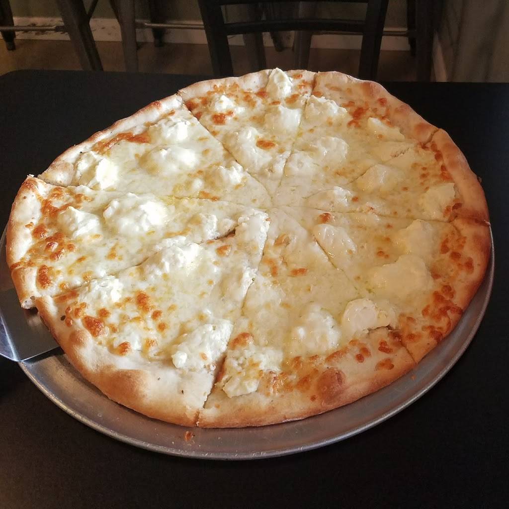 Brooklyn Pizza | restaurant | 240 N Liberty St, Powell, OH 43065, USA | 6144368900 OR +1 614-436-8900