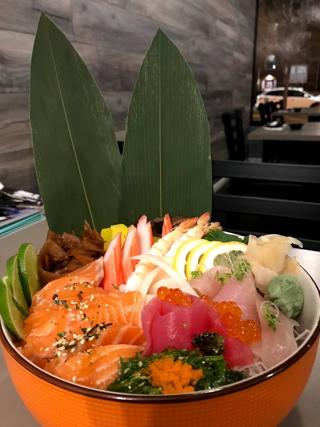 SHARI SUSHI BAR | restaurant | 1925 W Foster Ave, Chicago, IL 60640, USA | 7736810274 OR +1 773-681-0274