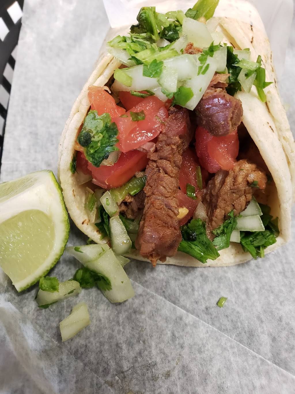 Burrito Republic | restaurant | 59-15 71st Ave, Ridgewood, NY 11385, USA | 9293376446 OR +1 929-337-6446